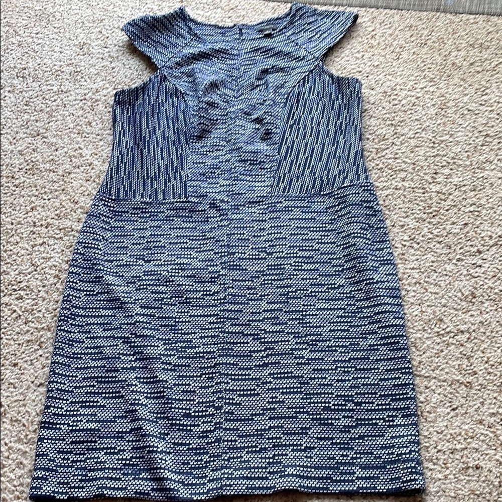 Ann Taylor Elegant Blue Patterned Dress size 8